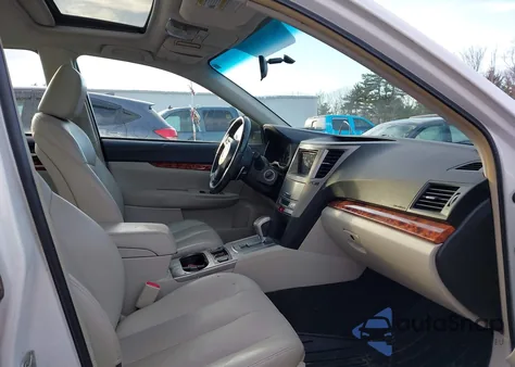 2012 Subaru Legacy 3.6R Limited z USA, uszkodzony, nr VIN 4S3BMDK63C2011489